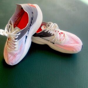 ALTRA - Women’s Vanish Carbon running shoes